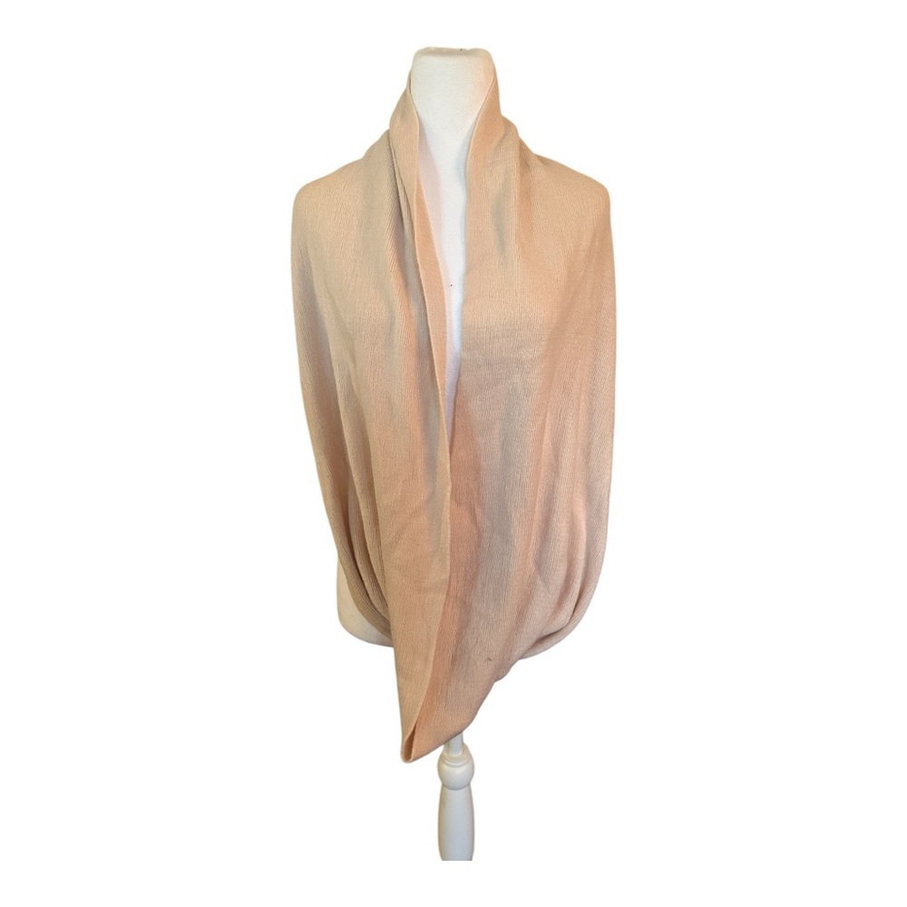 Calvin Klein Women’s Infinity Loop, blush color, NWT